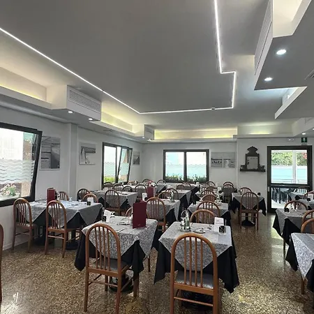Hotel Ondina 3*