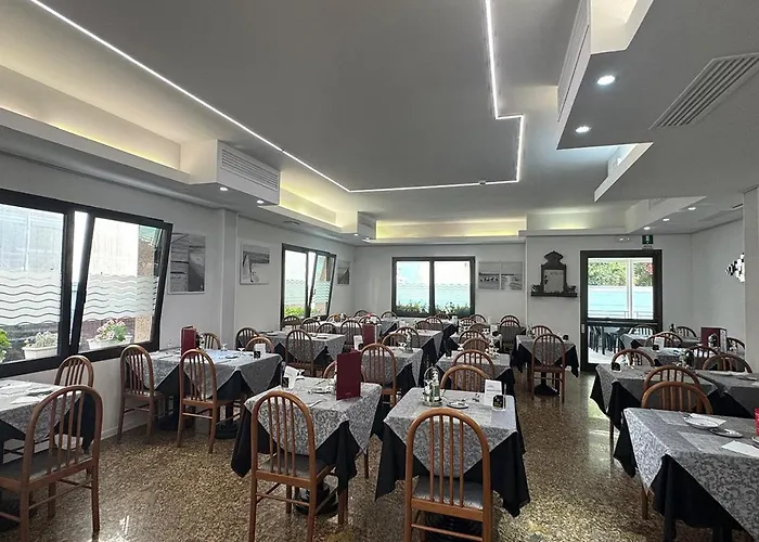 Hotel Ondina 3*